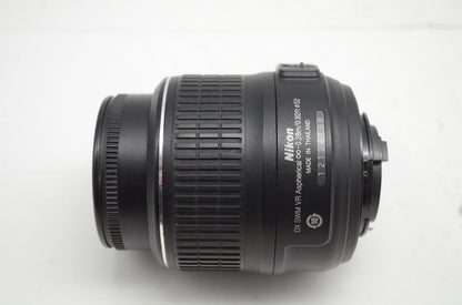 Nikon ニコン AF-S DX NIKKOR 18-55mm F3.5-5.6G VR APS-C ズームレンズ 251003ab