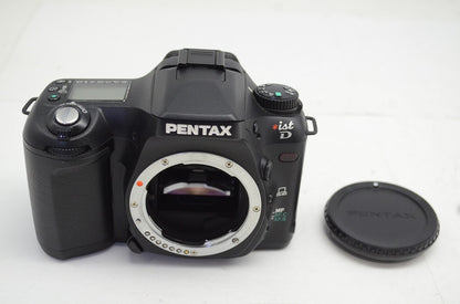 美品 PENTAX ペンタックス *ist D ボディ デジタル一眼レフカメラ 251006b