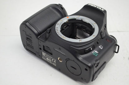 美品 PENTAX ペンタックス *ist D ボディ デジタル一眼レフカメラ 251006b