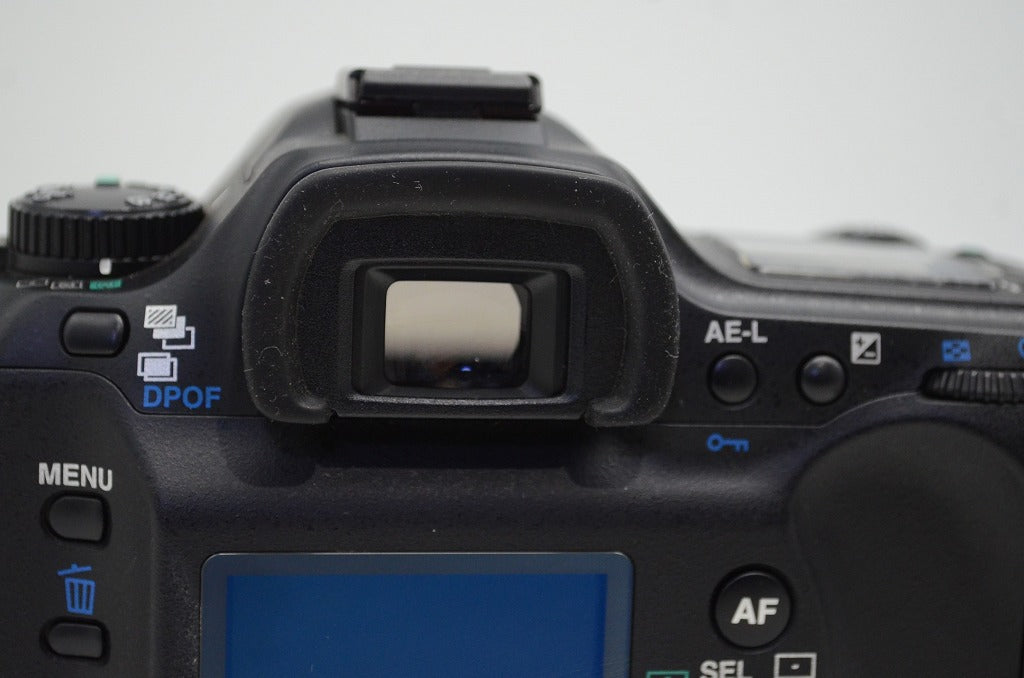 美品 PENTAX ペンタックス *ist D ボディ デジタル一眼レフカメラ 251006b