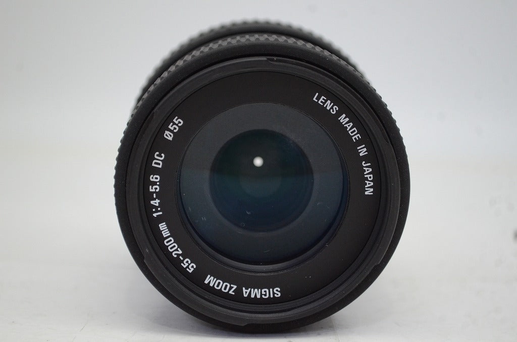 良品 SIGMA シグマ 55-200mm f4-5.6 DC PENTAX ペンタックス Kマウント APS-C ズームレンズ フード付 251006c