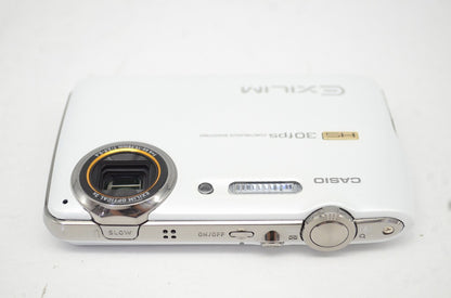 美品 CASIO カシオ HIGH SPEED EXILIM EX-FS10 ホワイト コンパクトデジタルカメラ 251007c