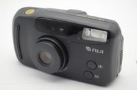 美品 FUJIFILM フジフィルム DL-700 ZOOM 35mmコンパクトフィルムカメラ 250421n