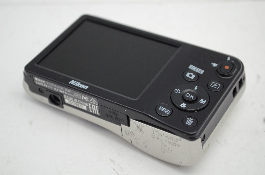 Nikon ニコン COOLPIX A10 コンパクトデジタルカメラ シルバー 251008ab