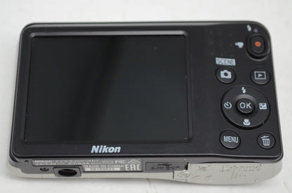 Nikon ニコン COOLPIX A10 コンパクトデジタルカメラ シルバー 251008ab