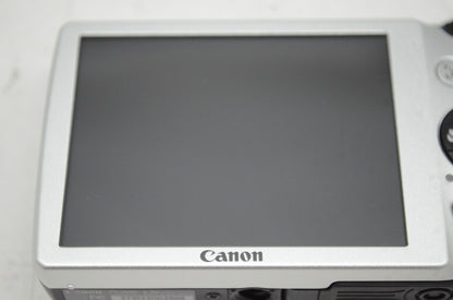 美品 Canon キヤノン PowerShot A3300 IS シルバー コンパクトデジタルカメラ 251008b