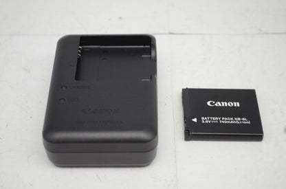 美品 Canon キヤノン PowerShot A3300 IS シルバー コンパクトデジタルカメラ 251008b
