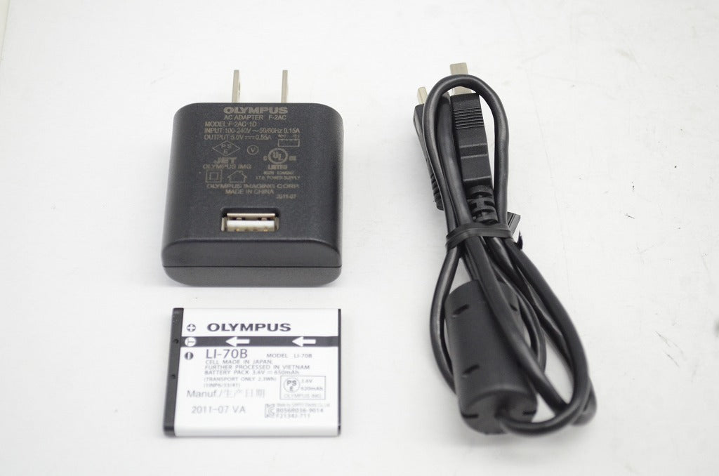 訳あり品 OLYMPUS オリンパス VG-140 コンパクトデジタルカメラ シルバー 251008c