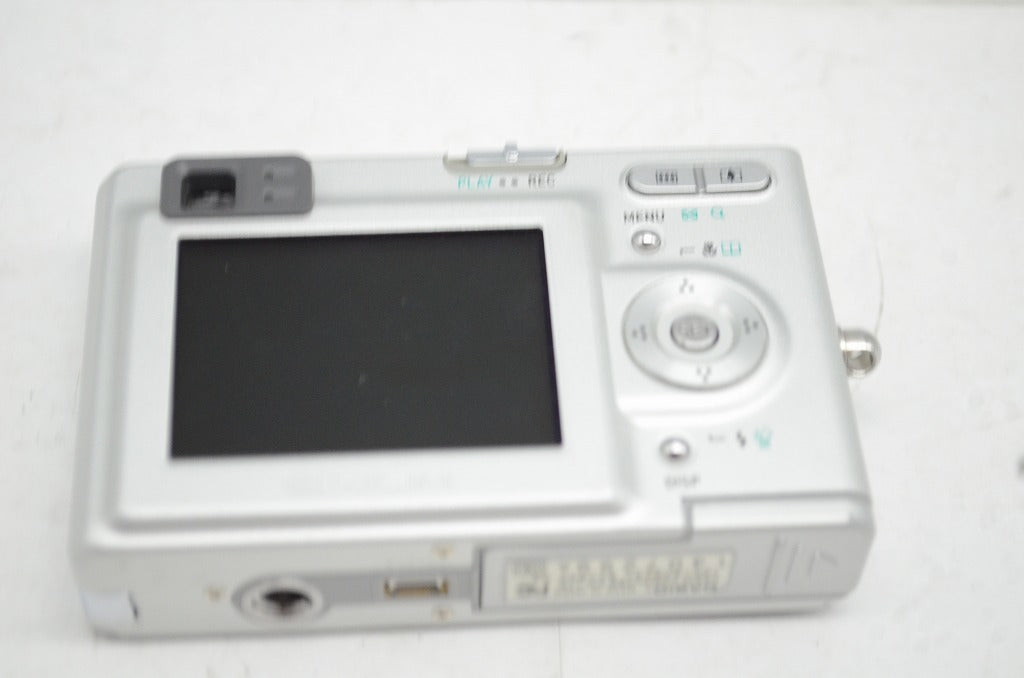 CASIO カシオ EXILIM EX-Z3 コンパクトデジタルカメラ シルバー 251007e