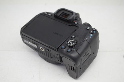 美品 Canon キヤノン EOS Kiss X10i ＋ EF-S 18-55 IS STM レンズキット デジタル一眼レフカメラ 251008e