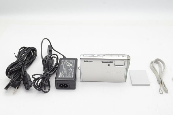 良品 Nikon ニコン COOLPIX S51c コンパクトデジタルカメラ シルバー 250427n