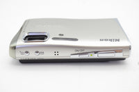 良品 Nikon ニコン COOLPIX S51c コンパクトデジタルカメラ シルバー 250427n