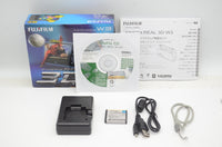 美品 FUJIFILM フジフィルム FinePix REAL 3D W3 コンパクトデジタルカメラ 元箱付 250427e