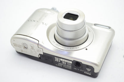 Nikon ニコン COOLPIX L30 コンパクトデジタルカメラ シルバー 250428o