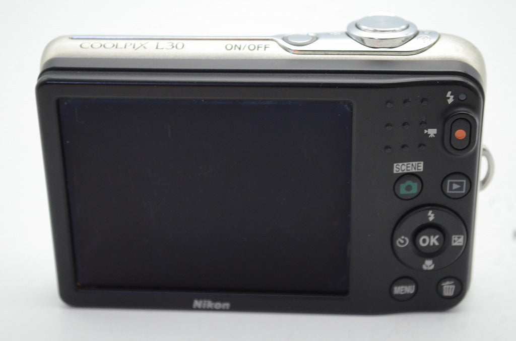 Nikon ニコン COOLPIX L30 コンパクトデジタルカメラ シルバー 250428o