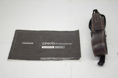 FUJIFILM フジフィルム GF670 Professional 中判カメラ 251015a