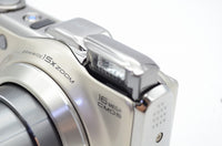 良品 FUJIFILM フジフィルム FinePix F550 EXR コンパクトデジタルカメラ ゴールド 241007l