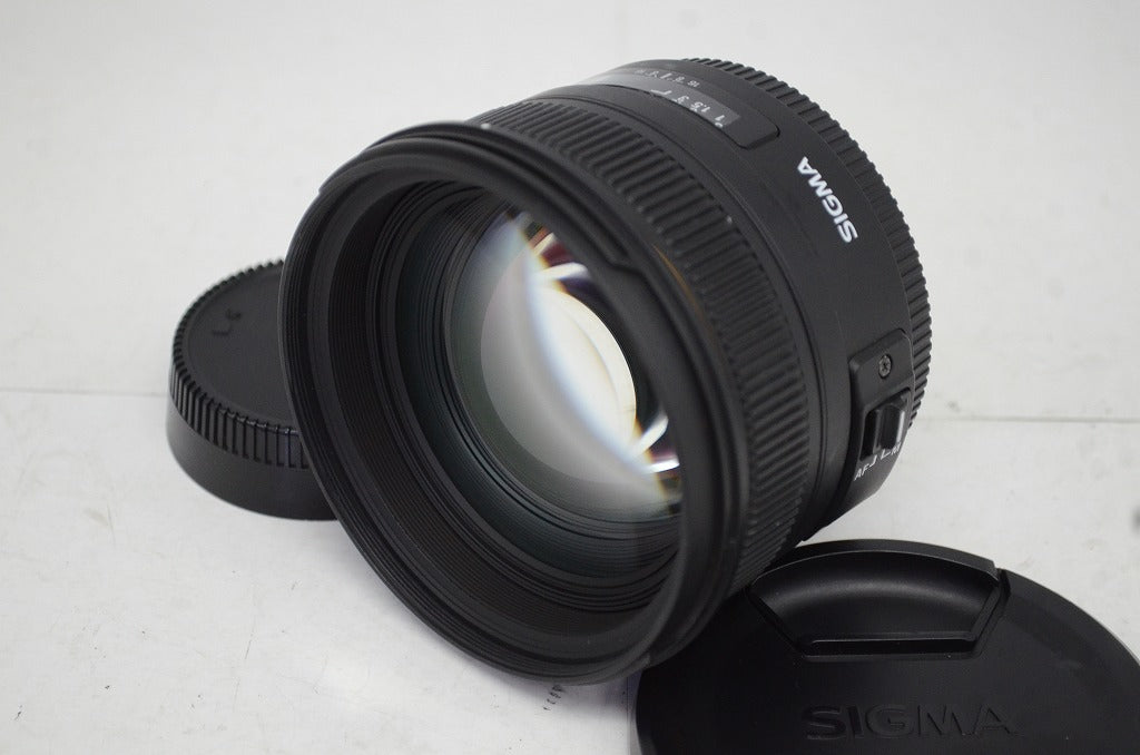 良品 SIGMA シグマ 50mm F1.4 EX DG HSM Nikon ニコン Fマウント 単焦点レンズ フード付 251011c
