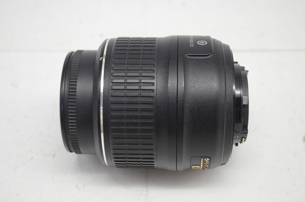 良品 Nikon ニコン AF-S DX NIKKOR 18-55mm F3.5-5.6G VR APS-C ズームレンズ 251008r
