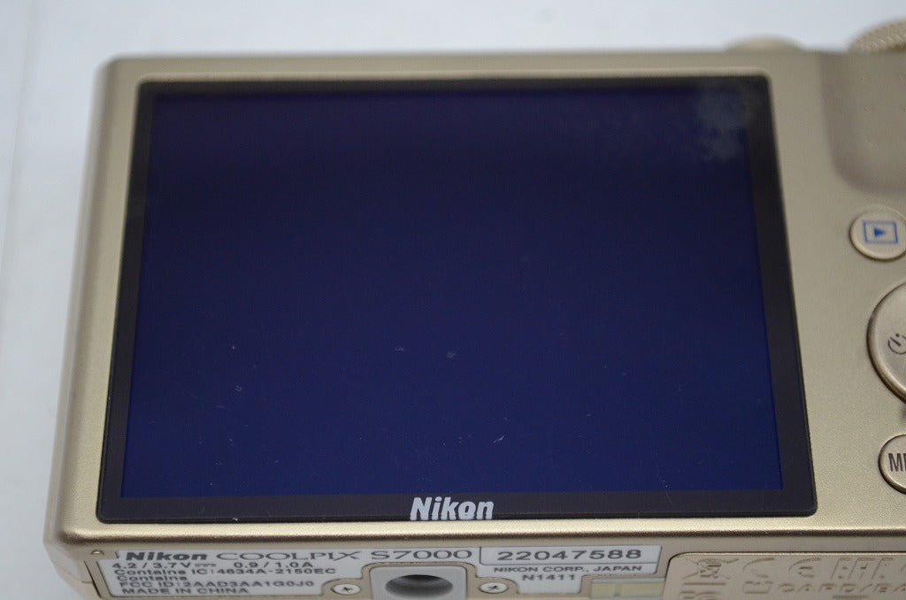 良品 Nikon ニコン COOLPIX S7000 ゴールド コンパクトデジタルカメラ 251009s