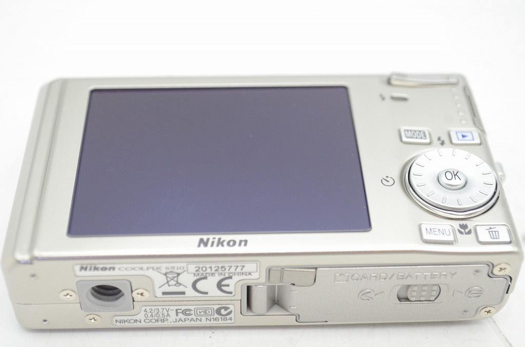 Nikon ニコン COOLPIX S510 コンパクトデジタルカメラ シルバー 250517ai