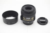 美品 Nikon ニコン AF-S DX Micro NIKKOR 40mm F2.8G 単焦点レンズ フード付 241024i