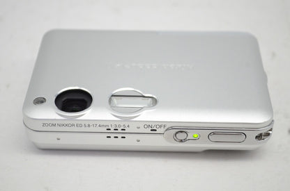 Nikon ニコン COOLPIX S1 コンパクトデジタルカメラ シルバー 251008aa