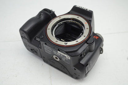 美品 SONY ソニー α55 ボディ SLT-A55V デジタル一眼レフカメラ 元箱付 251016m