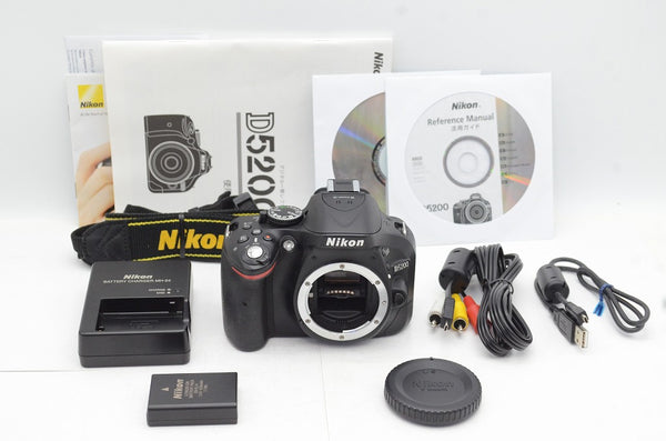 良品 Nikon ニコン D5200 ボディ デジタル一眼レフカメラ 241029a