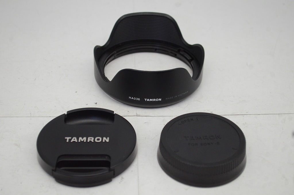 美品 TAMRON 28-200mm F2.8-5.6 Di III RXD A071 SONY Eマウント フルサイズ ズームレンズ フード付 251021r