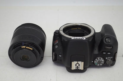 美品 Canon キヤノン EOS Kiss X9 ボディ + EF-S 18-55mm IS STM レンズキット デジタル一眼レフカメラ 251020ah