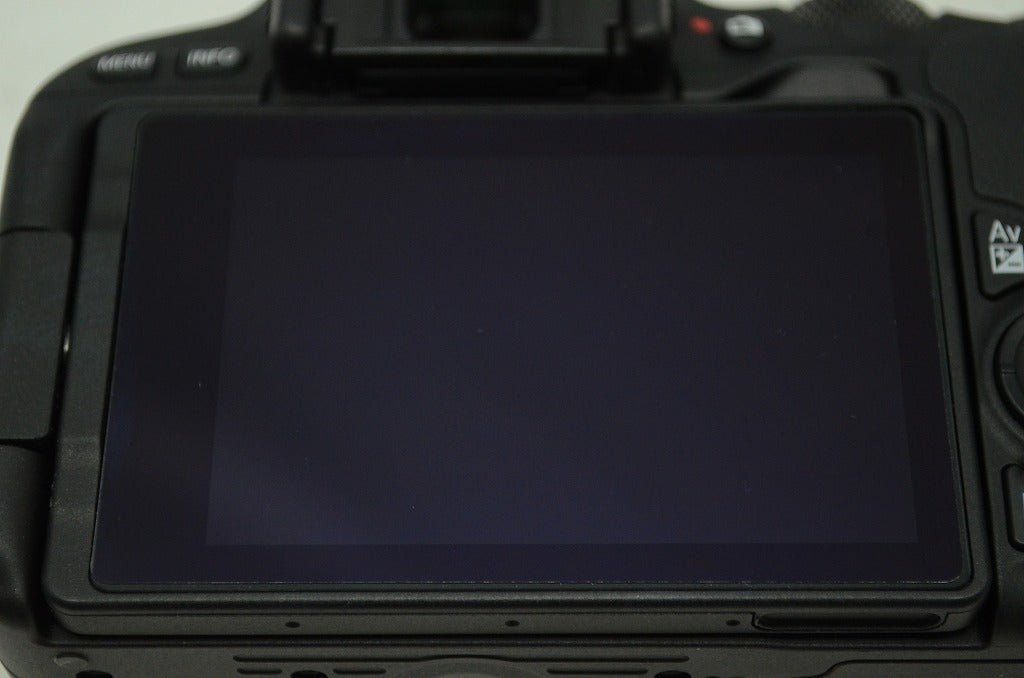 美品 Canon キヤノン EOS Kiss X9 ボディ + EF-S 18-55mm IS STM レンズキット デジタル一眼レフカメラ 251020ah