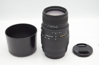 美品 SIGMA シグマ AF 70-300mm F4-5.6 DG MACRO SAマウント ズームレンズ フード付 241104m