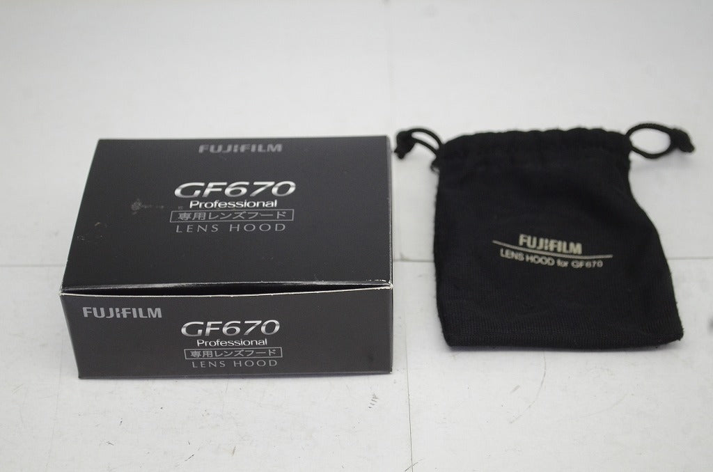 美品 FUJIFILM フジフィルム GF670専用レンズフード 元箱付 251015c
