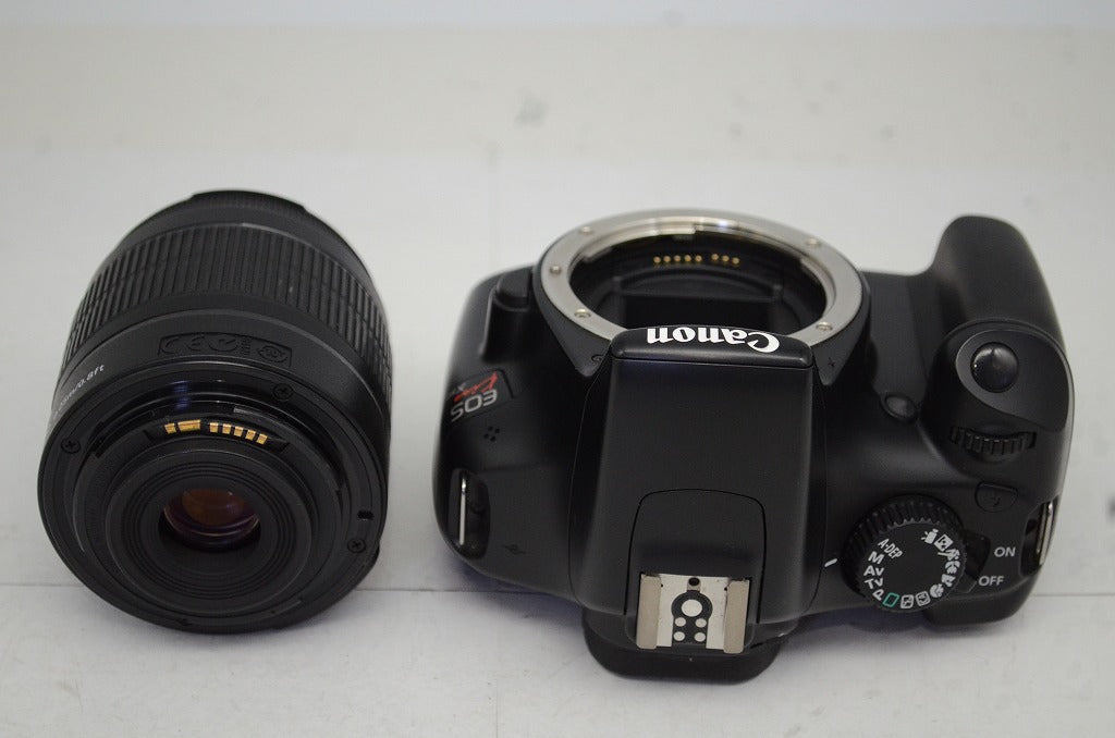 美品 Canon キヤノン EOS Kiss X50 + EF-S 18-55mm IS II レンズキット デジタル一眼レフカメラ 251016z