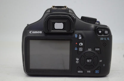 美品 Canon キヤノン EOS Kiss X50 + EF-S 18-55mm IS II レンズキット デジタル一眼レフカメラ 251016z