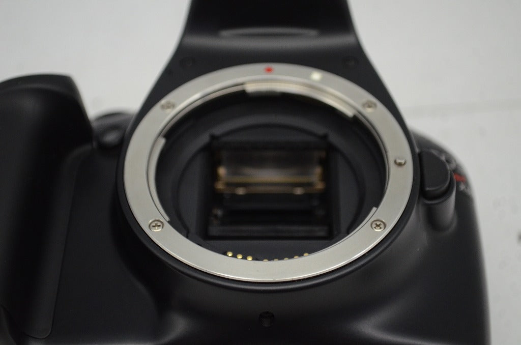 美品 Canon キヤノン EOS Kiss X50 + EF-S 18-55mm IS II レンズキット デジタル一眼レフカメラ 251016z