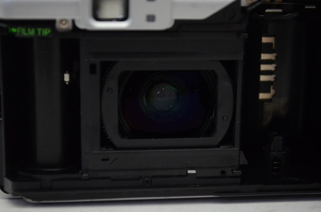 FUJIFILM フジフイルム NATURA NS シルバー 35mmコンパクトフィルムカメラ 251020o