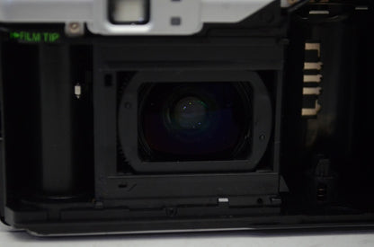 FUJIFILM フジフイルム NATURA NS シルバー 35mmコンパクトフィルムカメラ 251020o