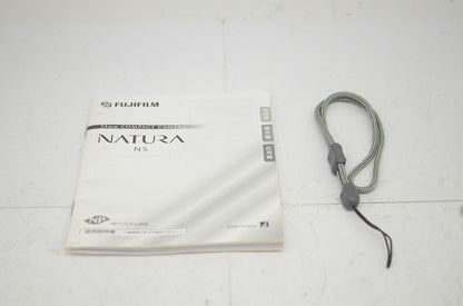 FUJIFILM フジフイルム NATURA NS シルバー 35mmコンパクトフィルムカメラ 251020o