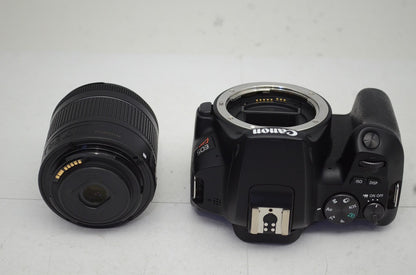 美品 Canon キヤノン EOS Kiss X10 EF-S 18-55 IS STM レンズキット デジタル一眼レフカメラ 元箱付 251017f
