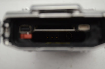 良品 OLYMPUS オリンパス TG-810 Tough コンパクトデジタルカメラ シルバー PT-051付 251020t