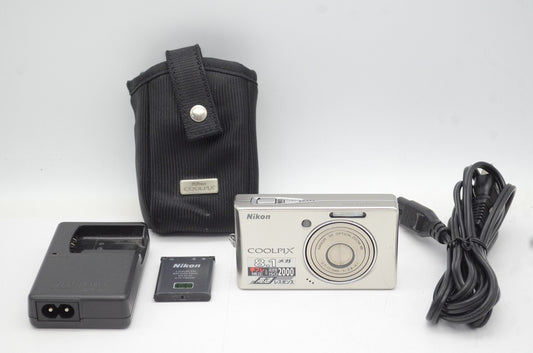 美品 Nikon ニコン COOLPIX S510 コンパクトデジタルカメラ シルバー 250608af