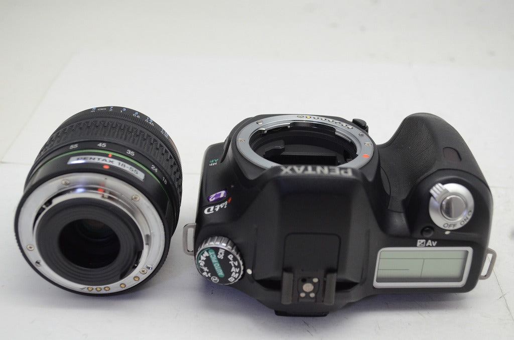 美品 PENTAX ペンタックス *ist DL2 + smc PENTAX DA 18-55mm F3.5-5.6 AL デジタル一眼レフカメラ 251023q