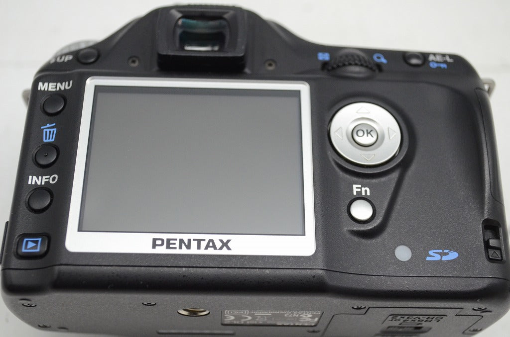 美品 PENTAX ペンタックス *ist DL2 + smc PENTAX DA 18-55mm F3.5-5.6 AL デジタル一眼レフカメラ 251023q
