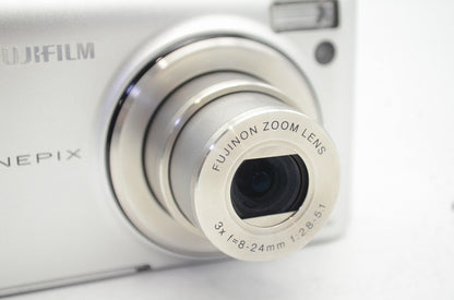 訳あり品 FUJIFILM フジフィルム FinePix F40fd コンパクトデジタルカメラ シルバー 250608ab