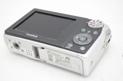 訳あり品 FUJIFILM フジフィルム FinePix F40fd コンパクトデジタルカメラ シルバー 250608ab