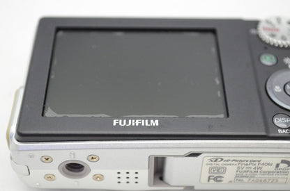 訳あり品 FUJIFILM フジフィルム FinePix F40fd コンパクトデジタルカメラ シルバー 250608ab