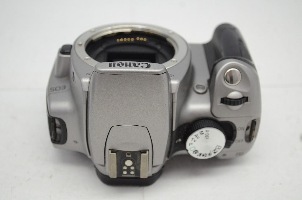 Canon キヤノン EOS Kiss Digital N ボディ デジタル一眼レフカメラ 251023i