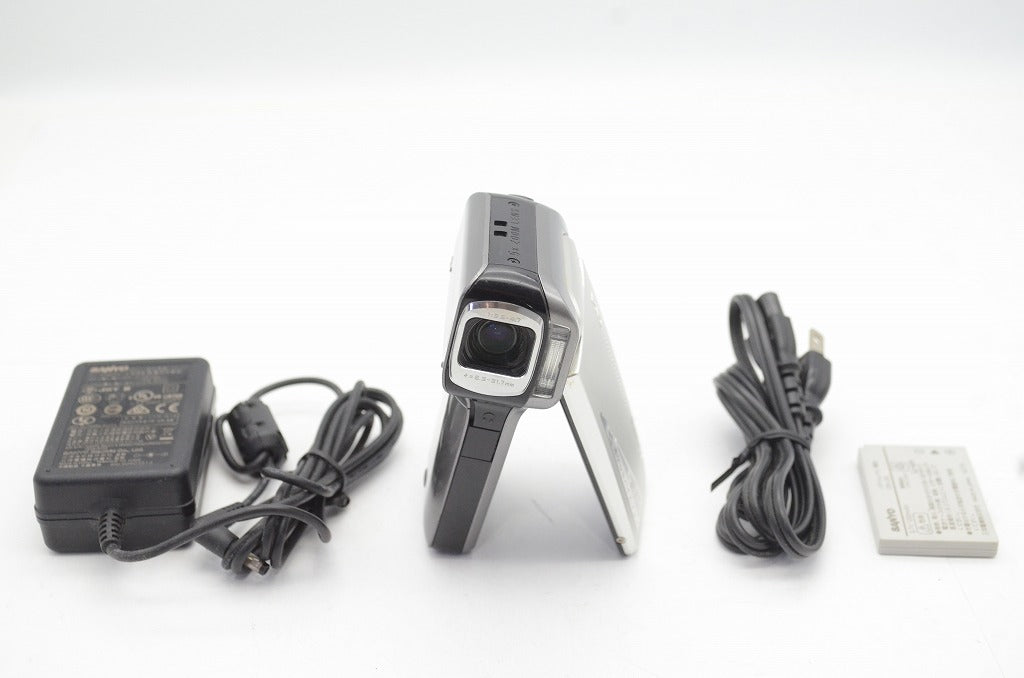 SANYO サンヨー Xacti DMX-HD700 デジタルムービーカメラ シルバー 250605n